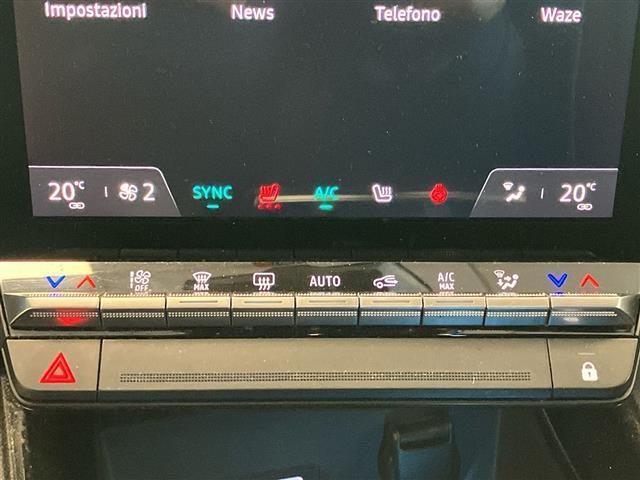 RENAULT Austral 1.2 E-Tech full hybrid Iconic 200cv auto