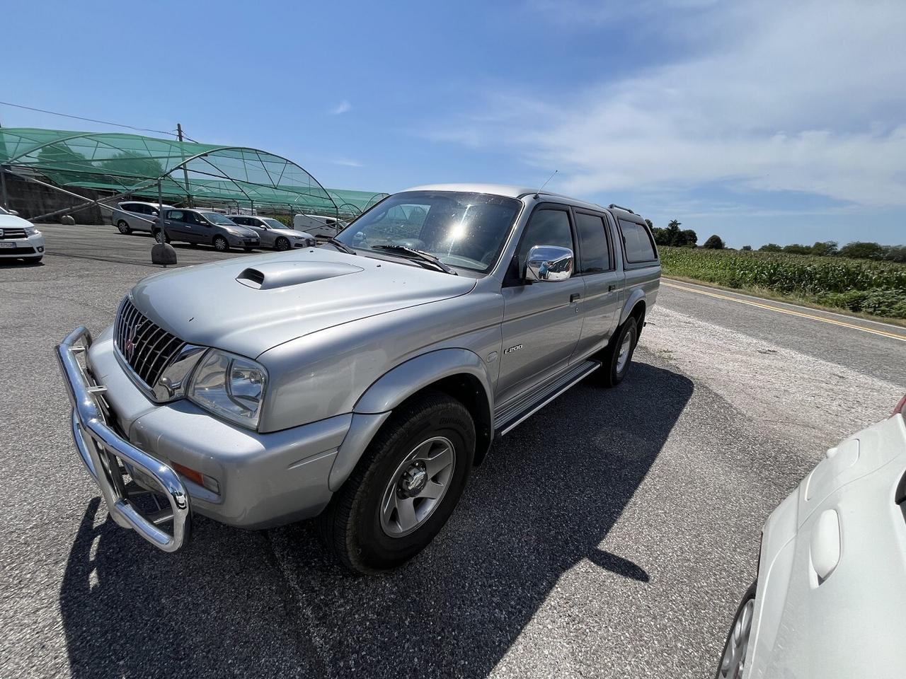 MITSUBISHI L200 D.CAB. 2500 TDI 115 CV hard top