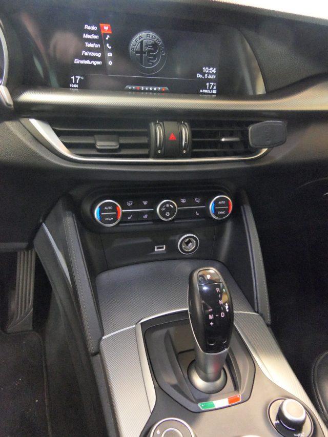 ALFA ROMEO Stelvio 2.2 Turbodiesel 210 CV AT8 Q4 Super