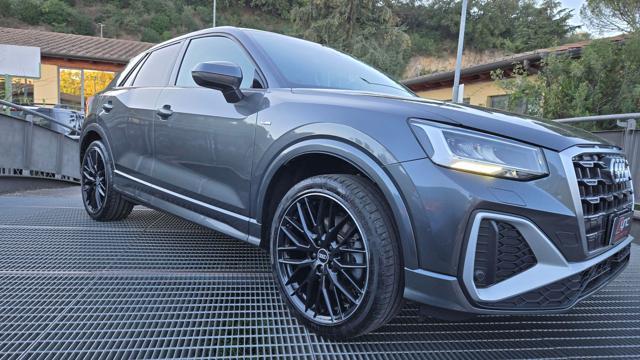 AUDI Q2 35 TFSI S-LINE S-TRONIC LED NAVI R-CAMERA UFF AUDI