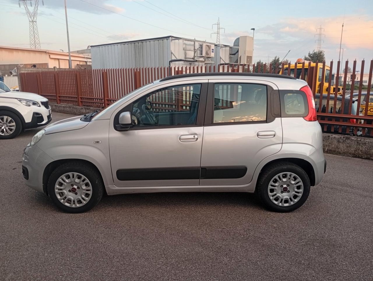 Fiat Panda 1.2 Lounge NEOPATENTATI OK