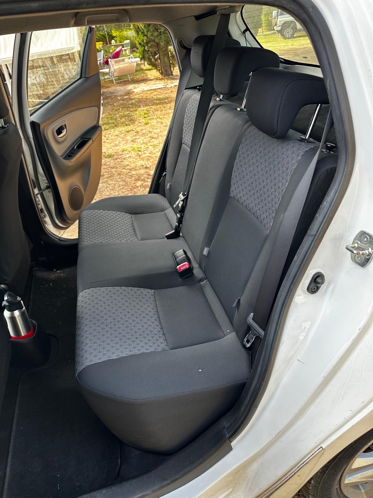 Toyota Yaris 1.0 5 porte Active UNICO PROPRIETARIO