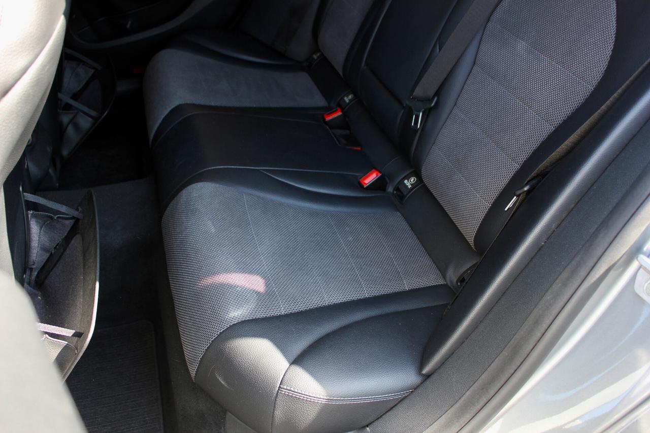Mercedes-Benz C 220 d Sport FULL LED Pelle Navi Sensori
