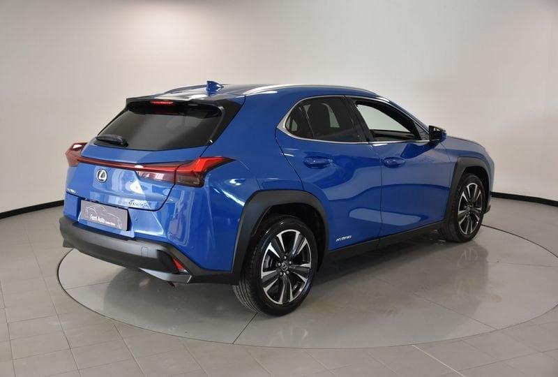 Lexus UX 2019 250h 2.0 Luxury 2wd cvt