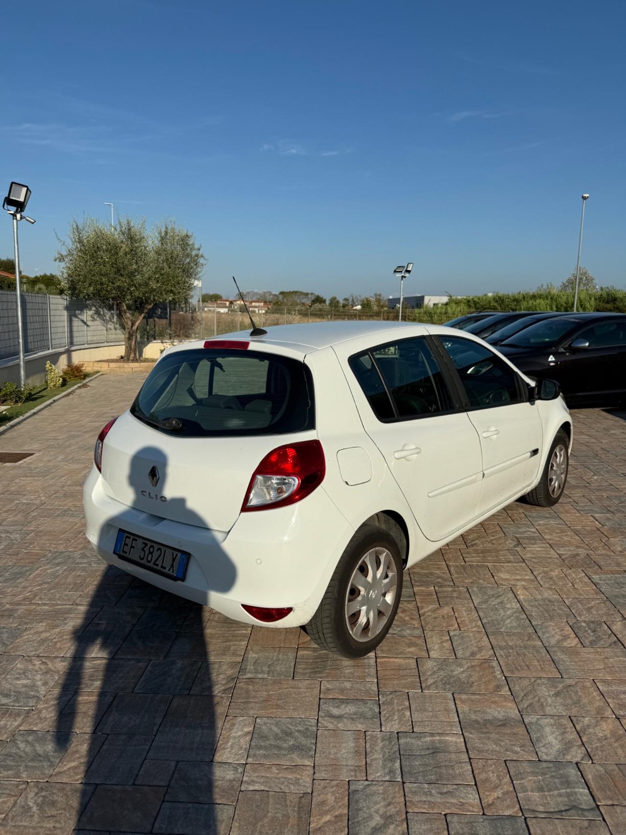 Renault Clio 1.2 Benzina