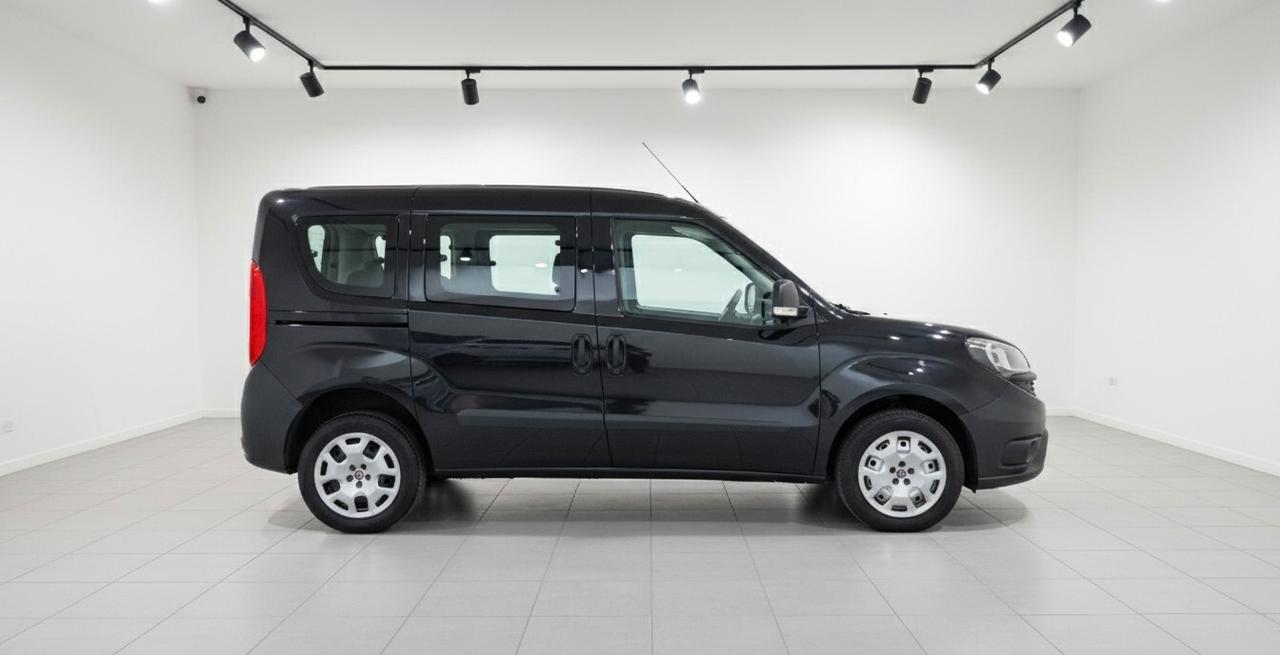 Fiat Doblo 1.4 T-JET METANO 7 POSTI