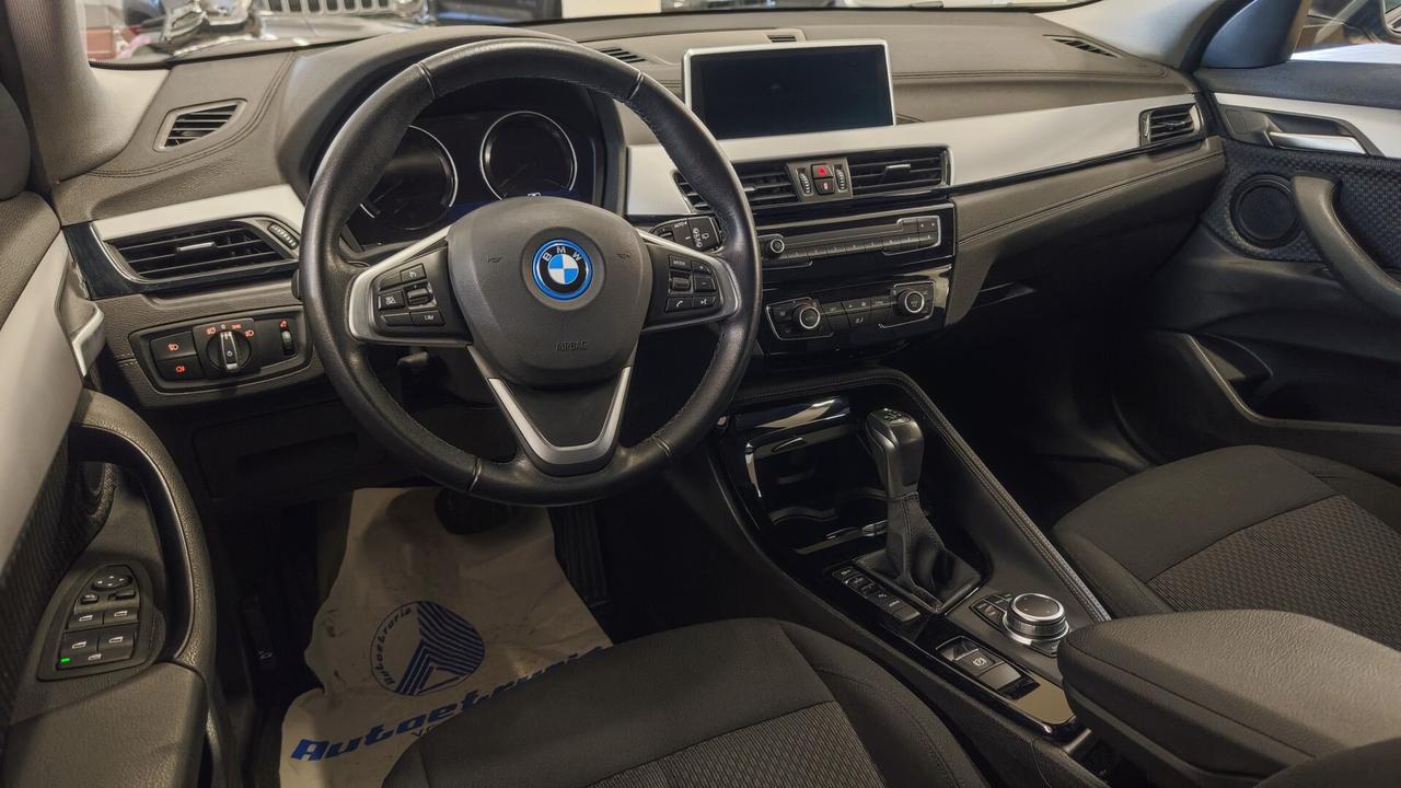 Bmw X2 xDrive25e Business-X