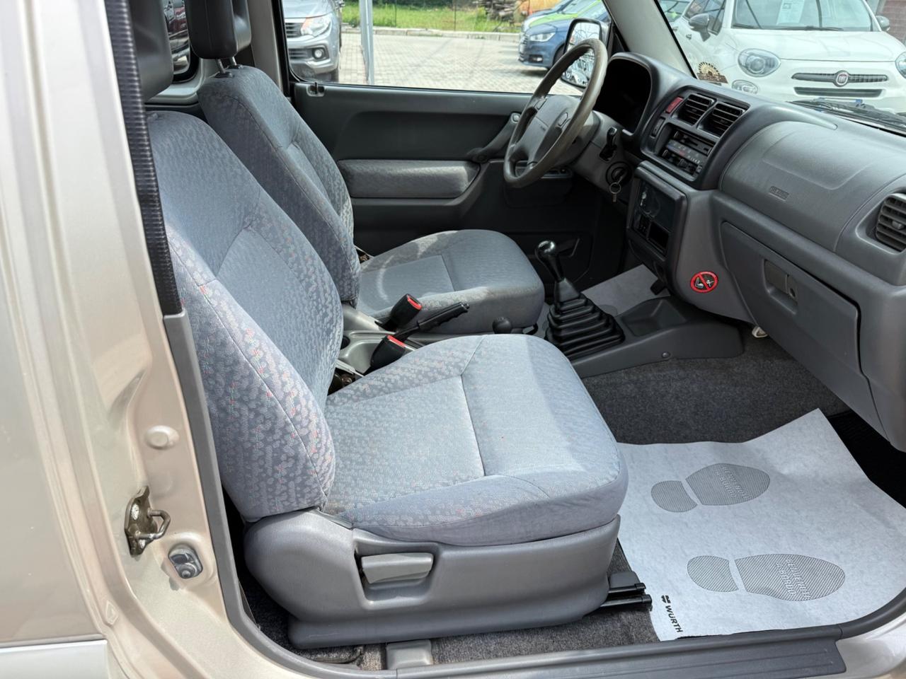 Suzuki Jimny 1.5 DDiS cat 4WD CABRIO.GANCIO TRAINO