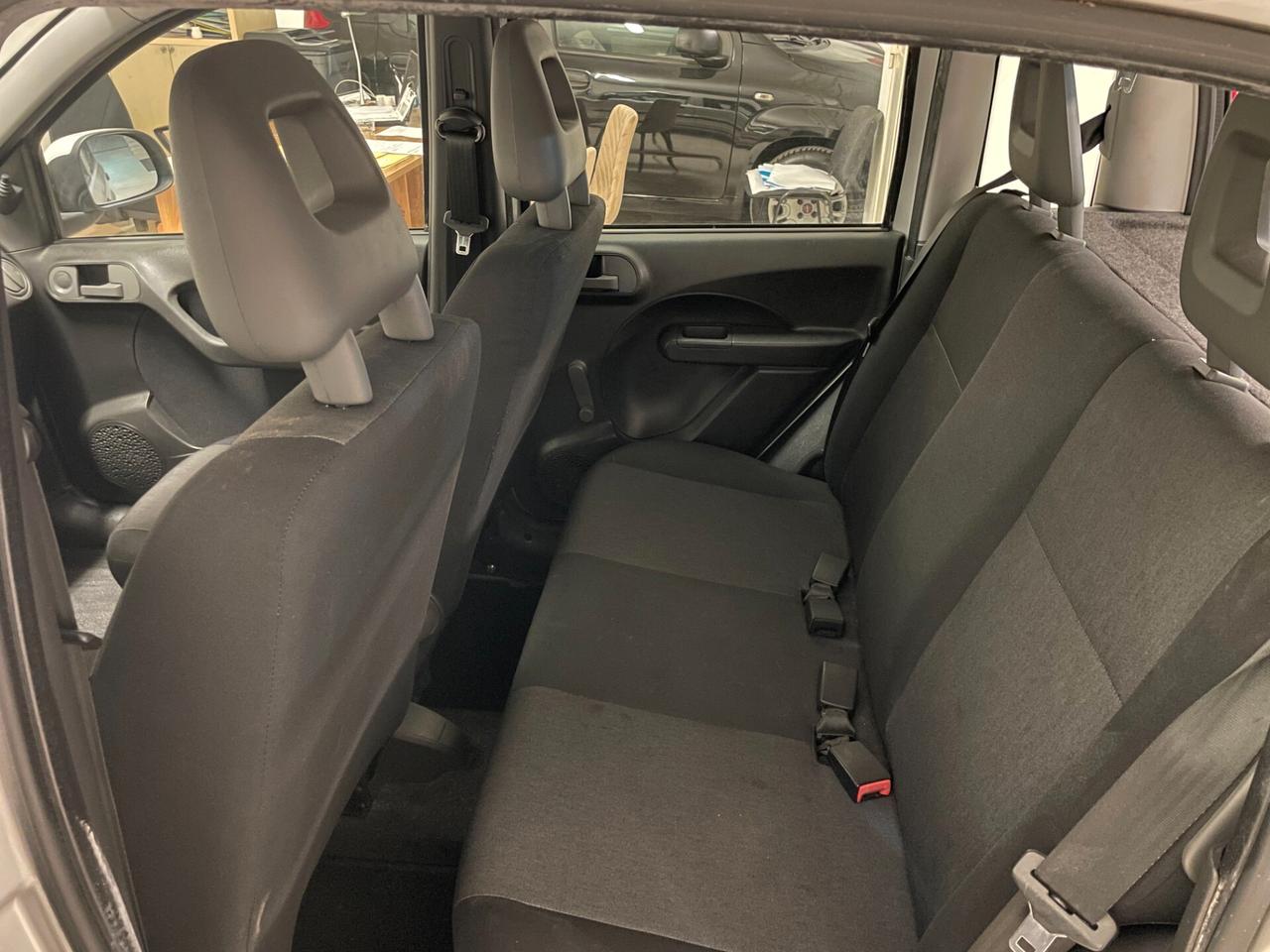 Fiat Panda 1.2 Emotion DISTRIBUZ FRIZIONE TAGLIAN NEOPATENTATI