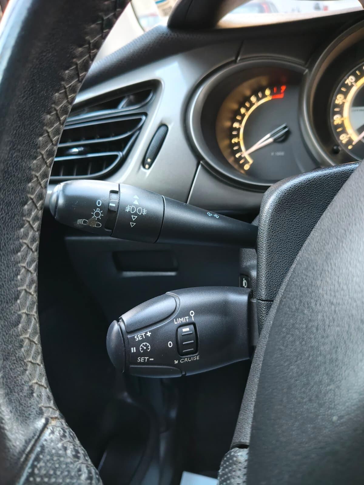 Citroen C3 1.2 VTi 82 Exclusive