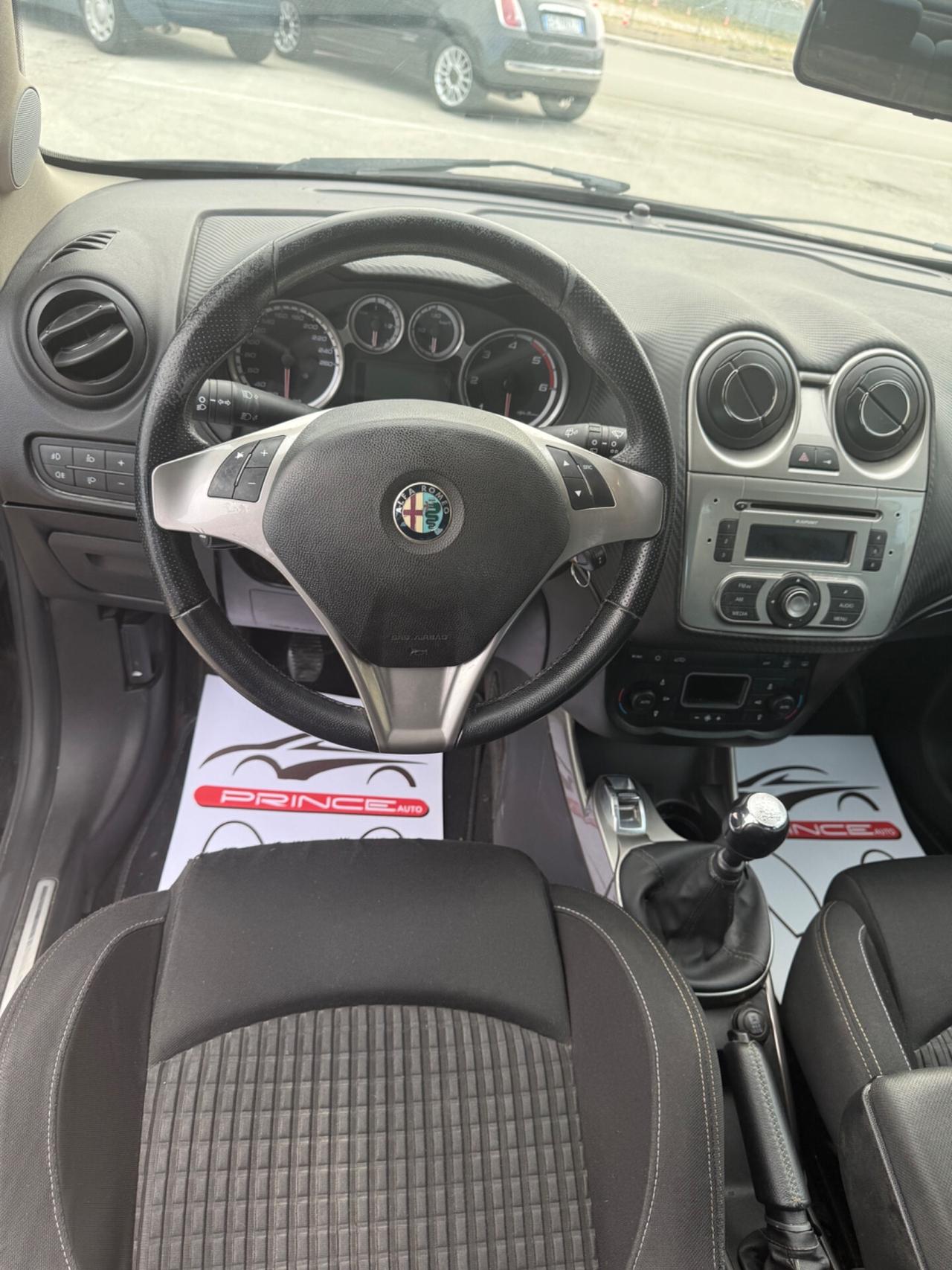 Alfa Romeo MiTo 1.6 JTDm 16V Distinctive Premium Pack