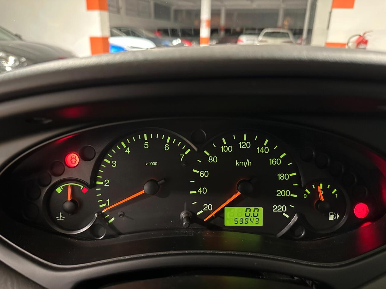Ford Focus 1.6i 16V -KM REALI-CLIMA
