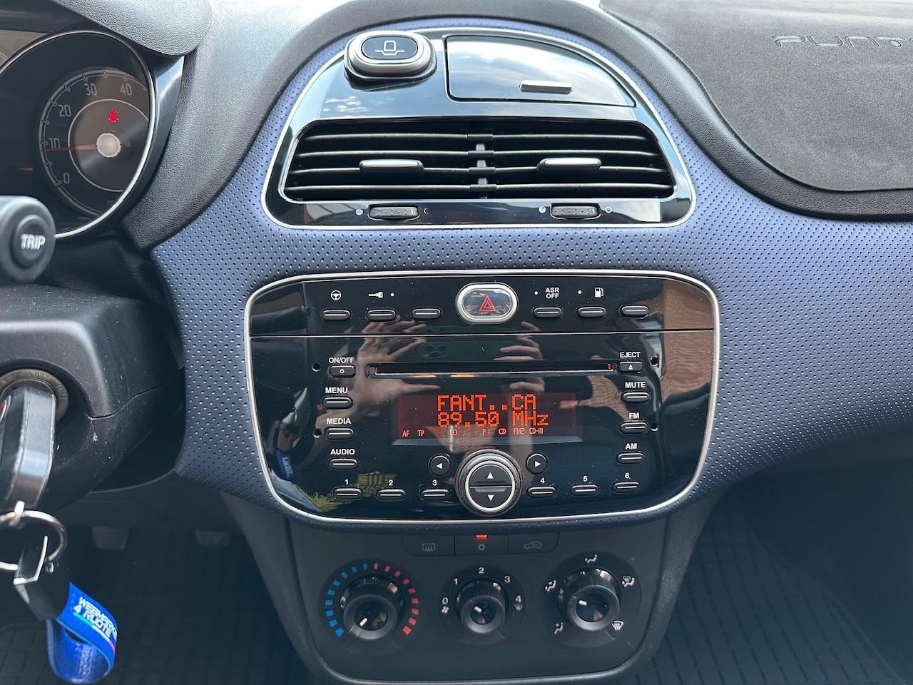 Fiat Punto Evo 1.4 77cv OK NEOPATENTATO