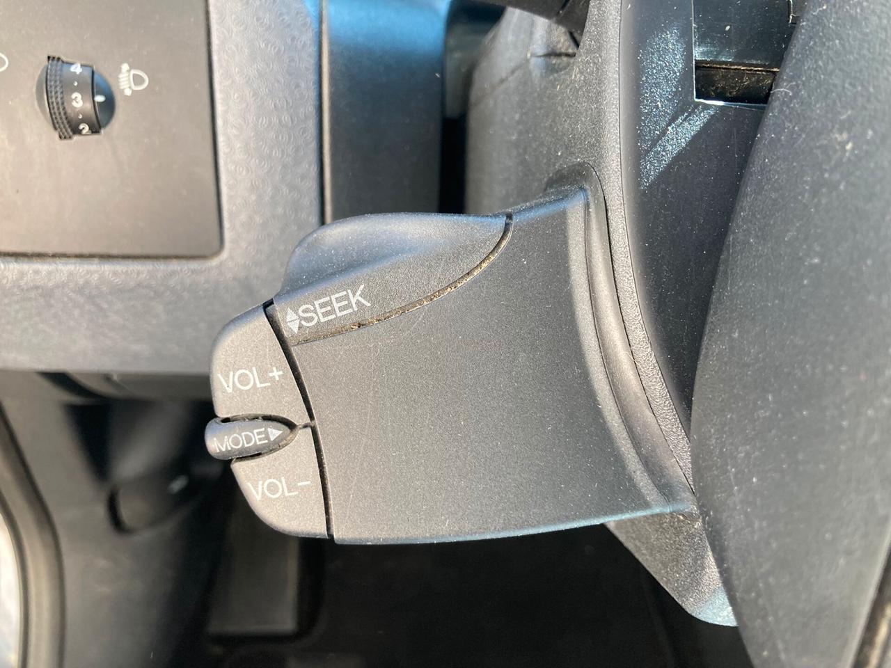 Ford Fusion 1.4 TDCi - IDEALE X NEOPATENTATI - 2010