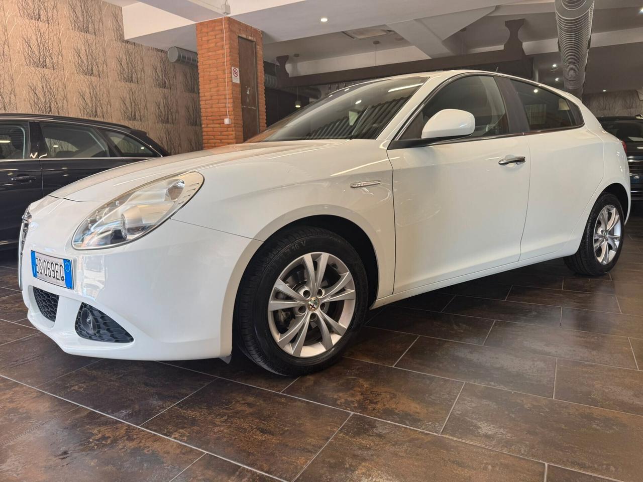 Alfa Romeo Giulietta 1.6 JTDm-2 105 CV Business