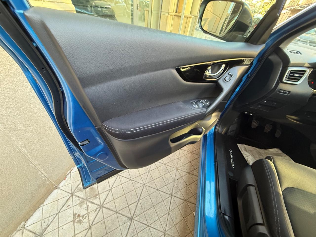 Nissan Qashqai 1.7 dCi 150 CV 4WD CVT N-Tec