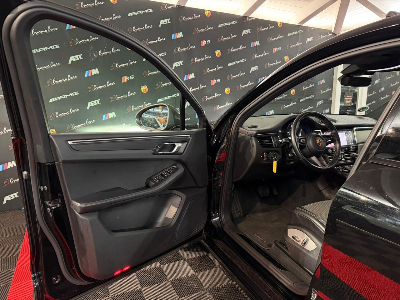 Porsche Macan 2.0 T TETTO