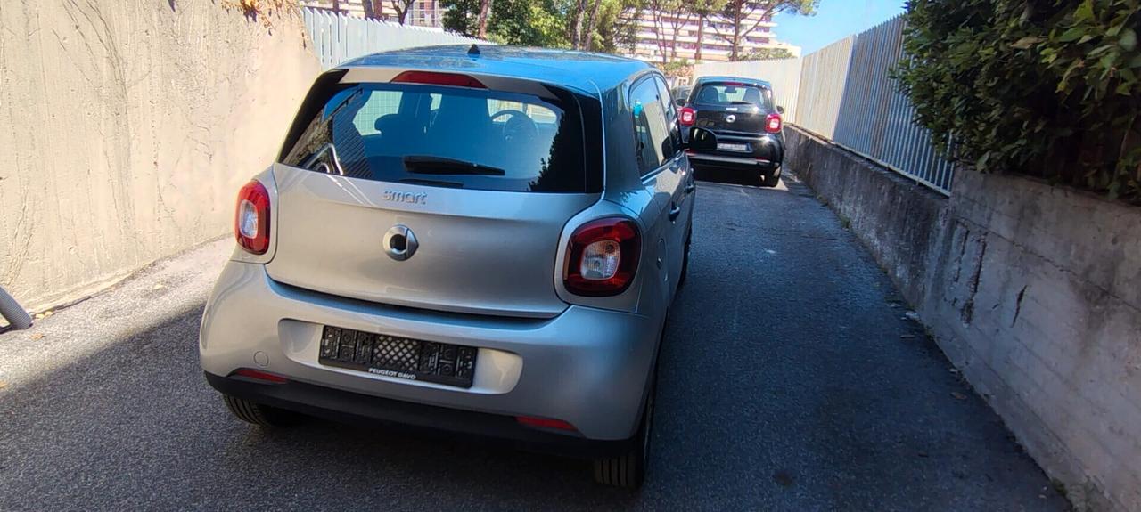 Smart ForFour 70 1.0 Passion