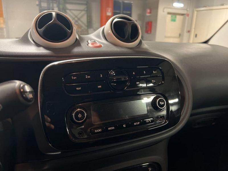 smart fortwo EQ PURE 4,6KW