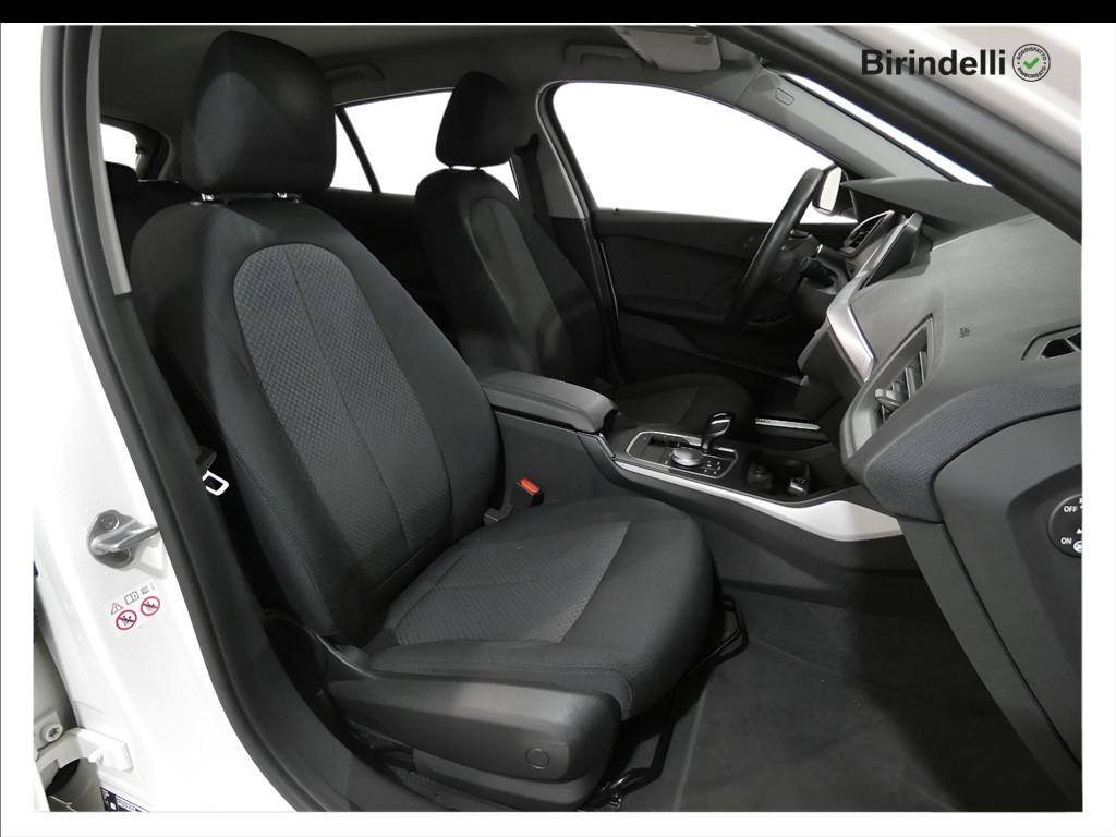BMW Serie 1 (F40) - 118d 5p. Business Advantage