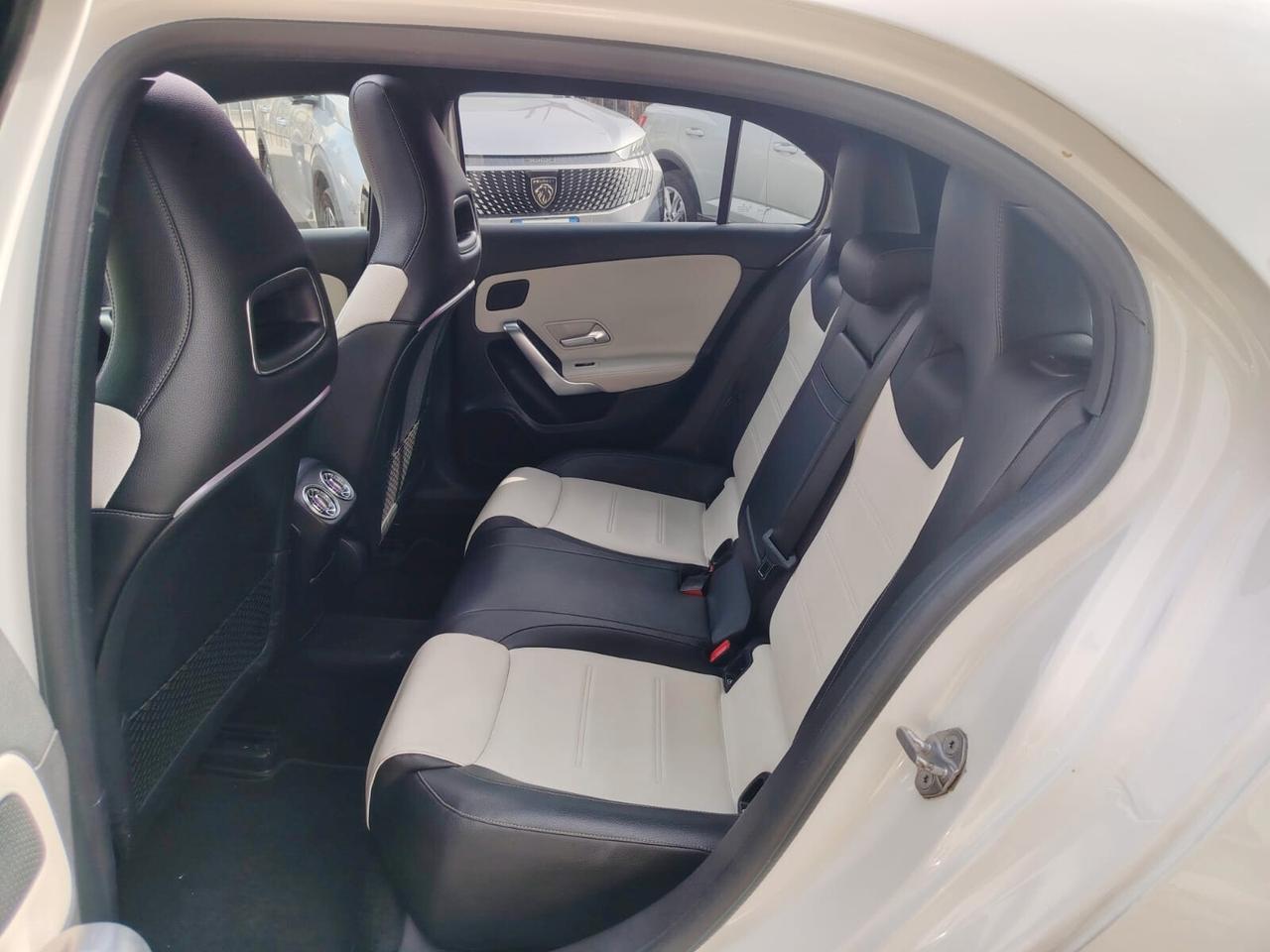 Mercedes-benz A 180 d Automatic Premium CON TETTO