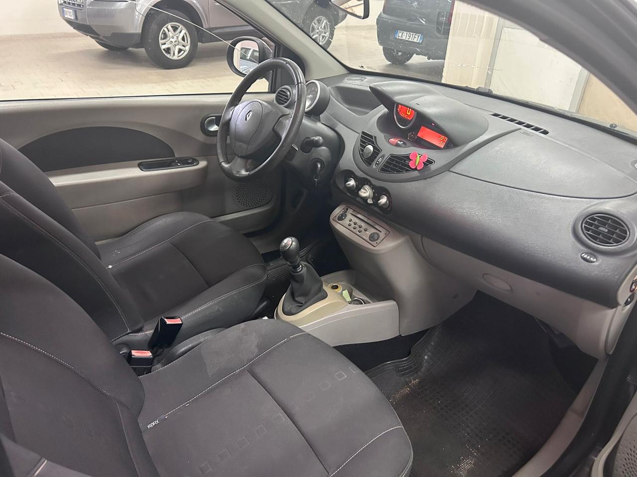 Renault Twingo 1.2 16V Nokia GPL