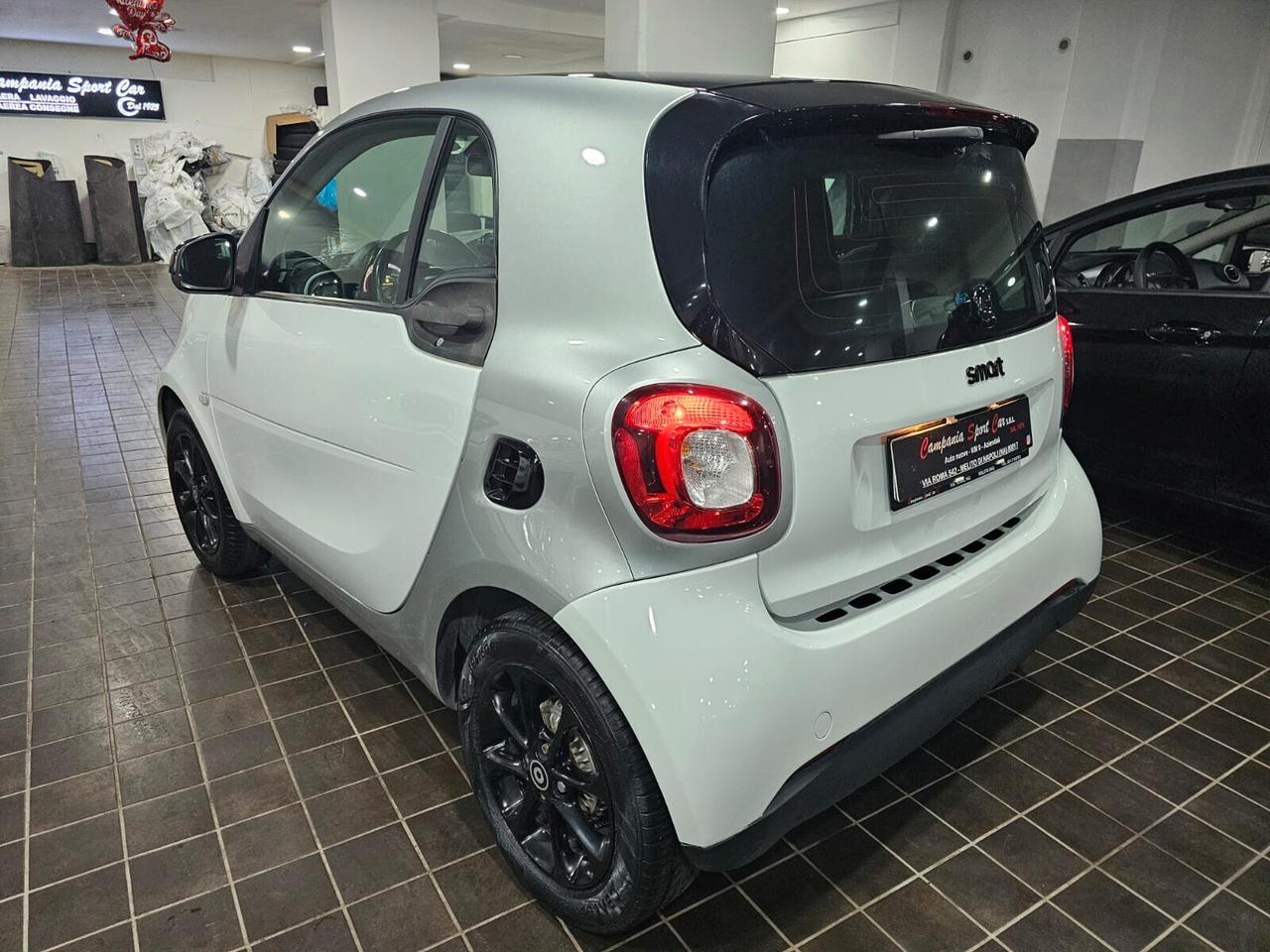 NUOVA SMART FORTWO SUPER PASSION 1.0 BENZ 71CV TWINAMIC