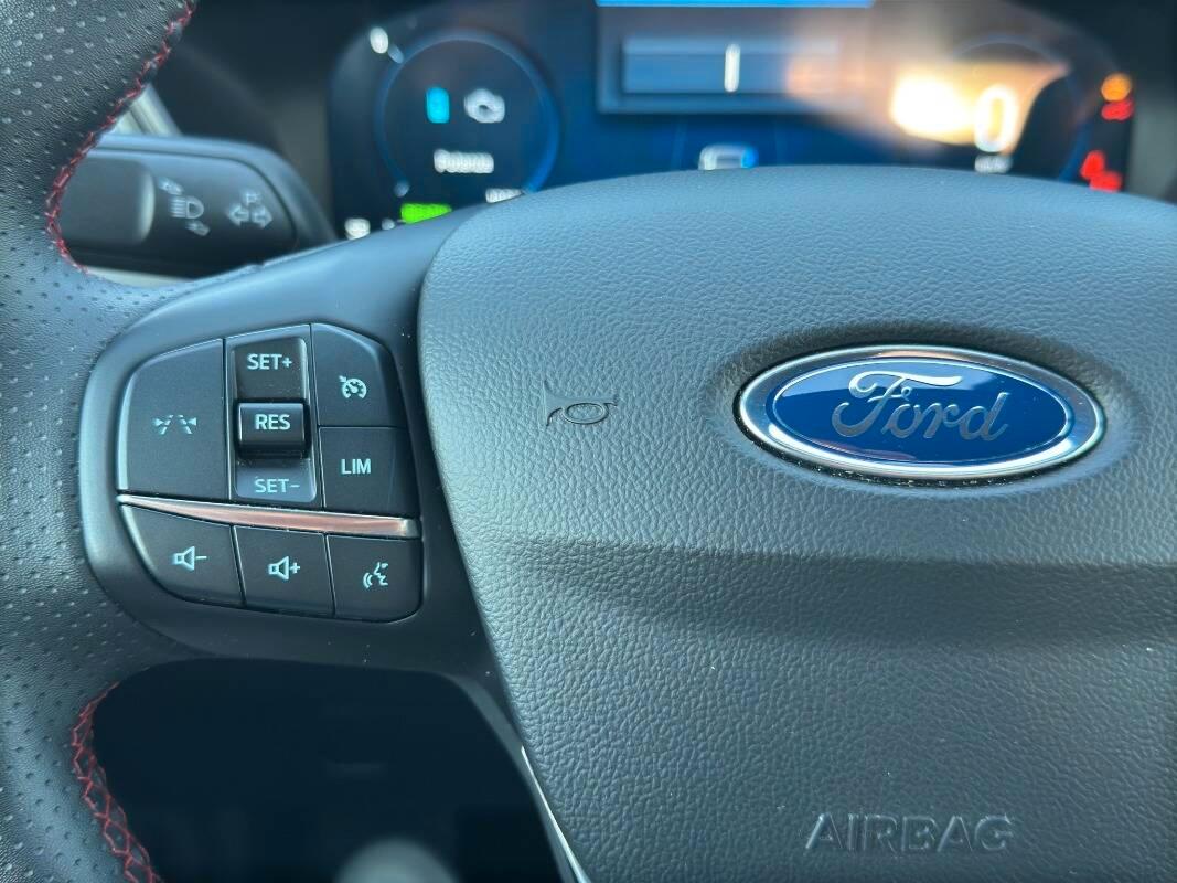 Ford Kuga 2.5 phev ST-Line 2wd 243cv AUTOM E TELECAMERA