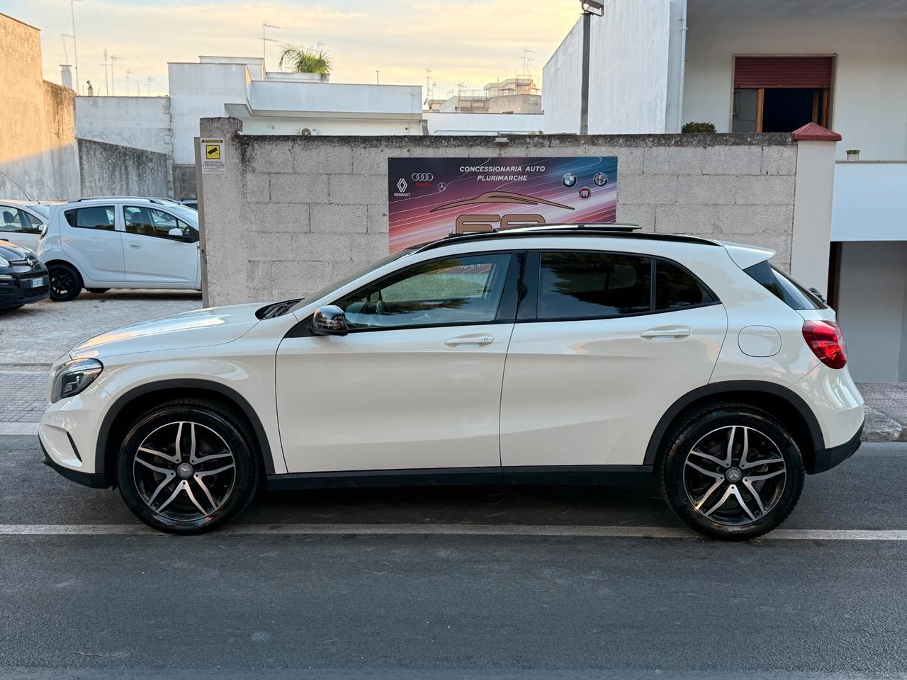 Mercedes GLA 200 d Autom Enduro *TETTO PELLE 2016
