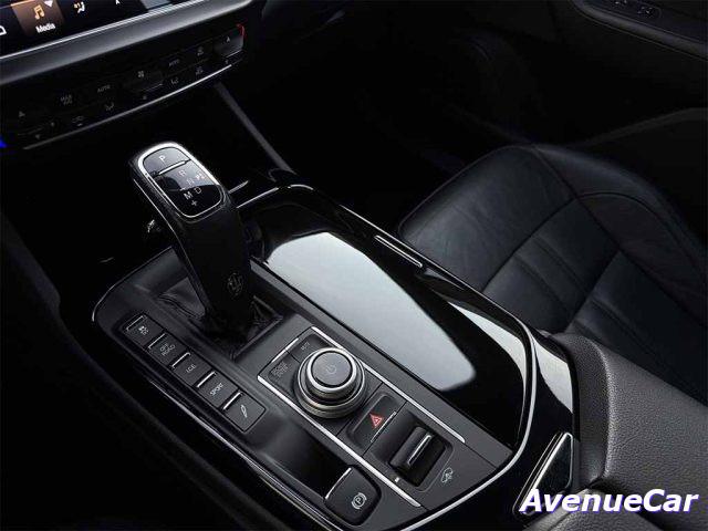 MASERATI Levante Gransport (reale)TELECAMERA CERCHI 20' IVA ESPOSTA
