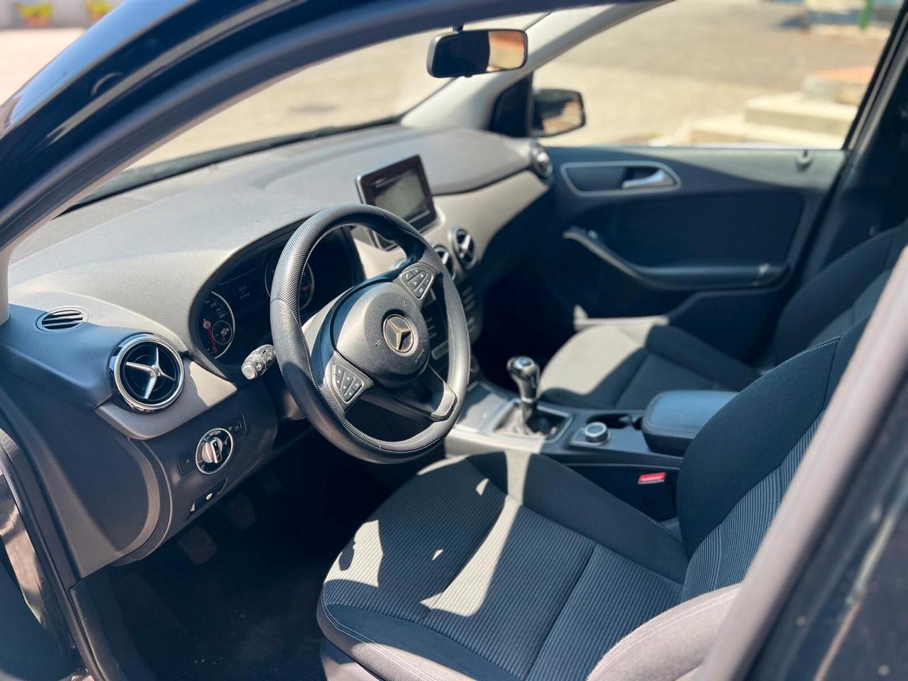 Mercedes-benz B 180 B 180 CDI Premium
