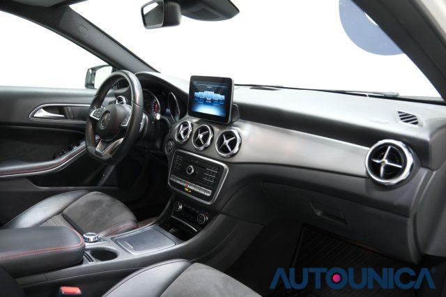 MERCEDES-BENZ GLA 220 D AUTOMATIC 4MATIC PREMIUM AMG TETTO PANORAMA