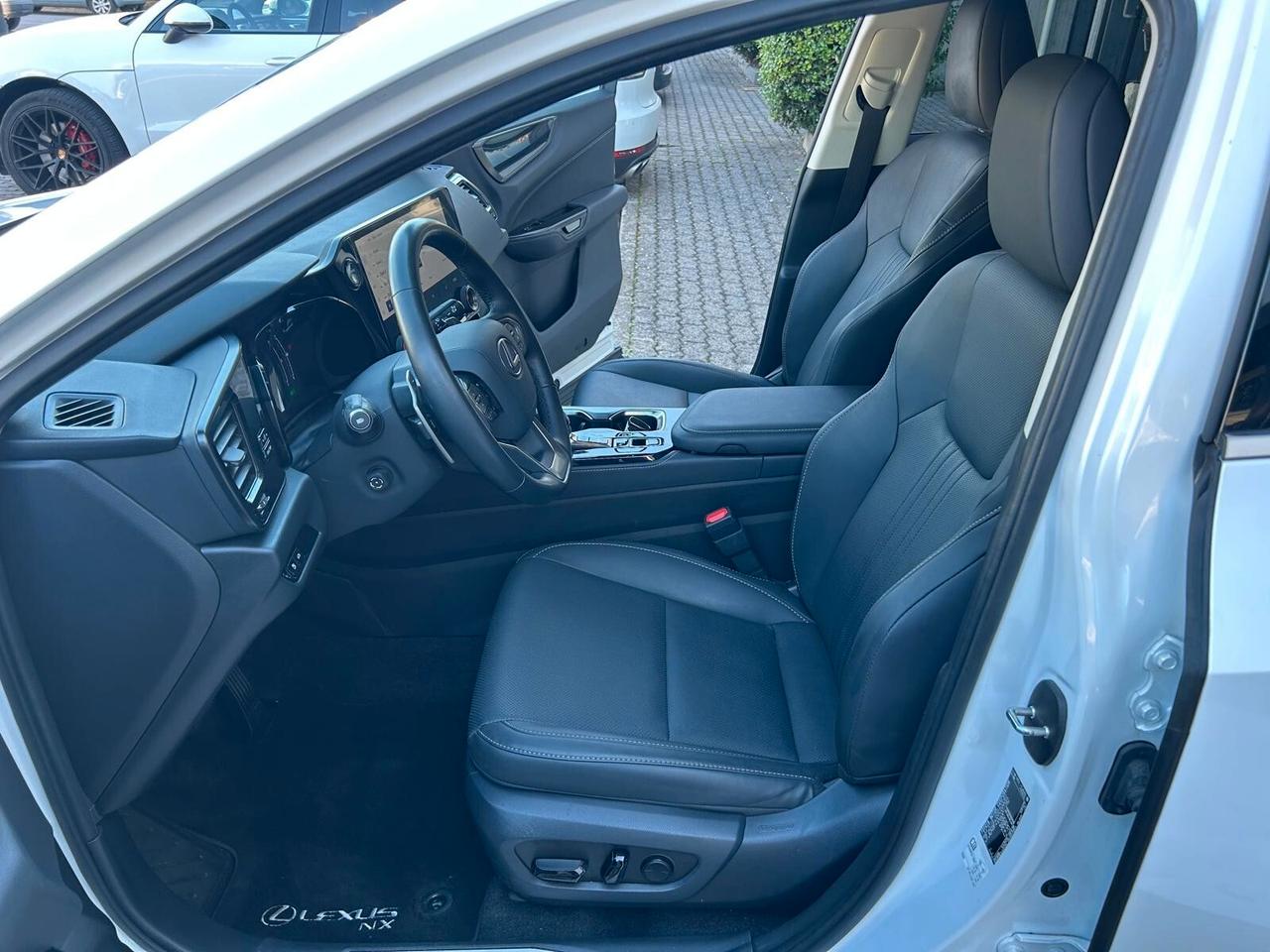 Lexus NX 350h 2.5 Premium+ 4wd e-cvt