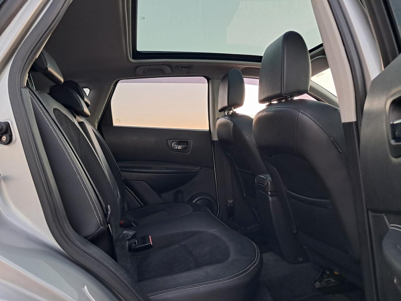 Nissan Qashqai TEKNA 1.6 GPL-TETTO*NAVI*TELECAMERA