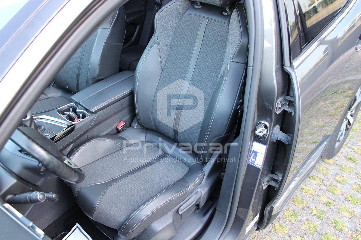 PEUGEOT 3008 BlueHDi 130 S&S GT Line