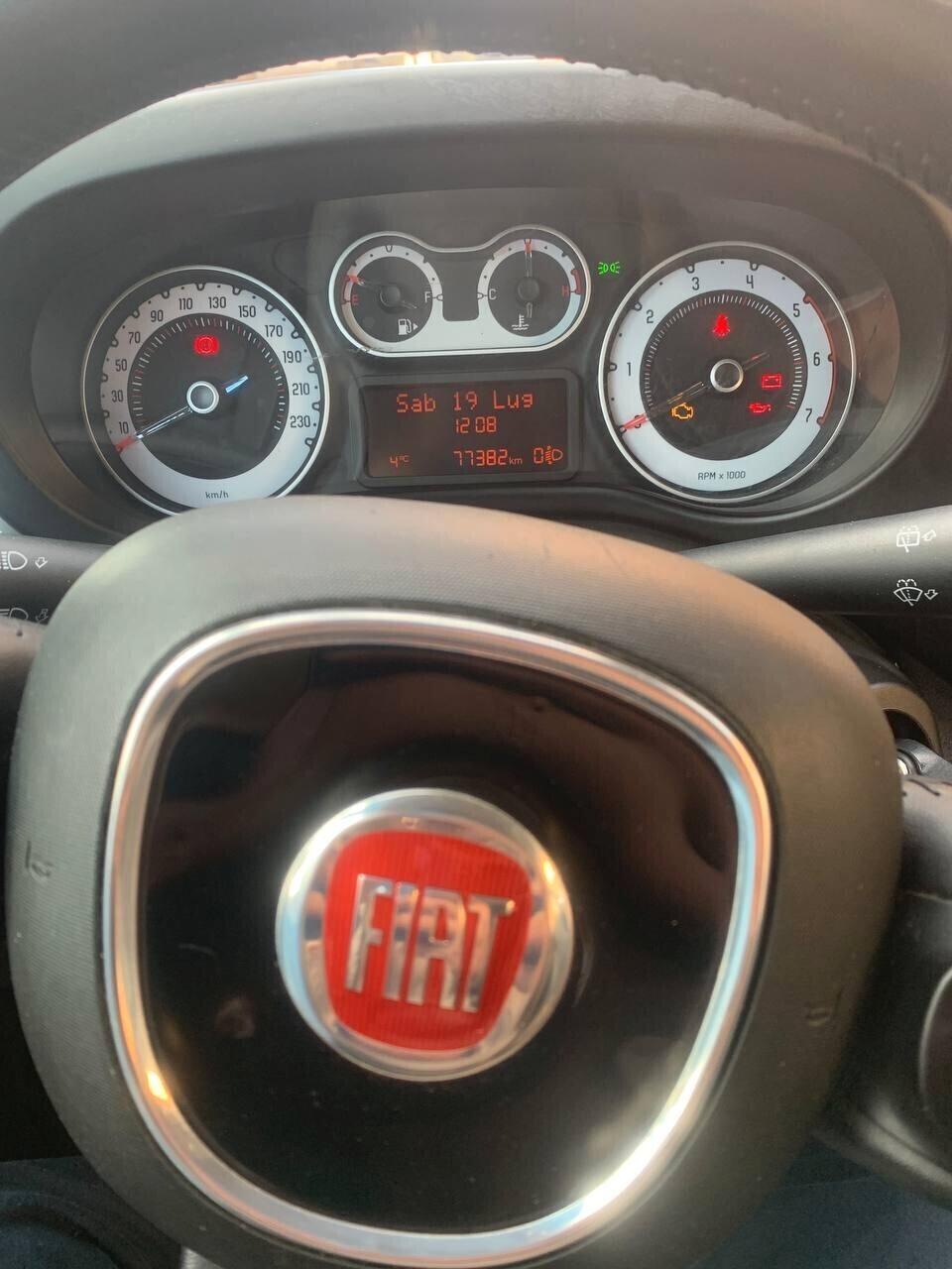 Fiat 500L 1.6 Multijet 120 CV Pop Star- UNIPRO