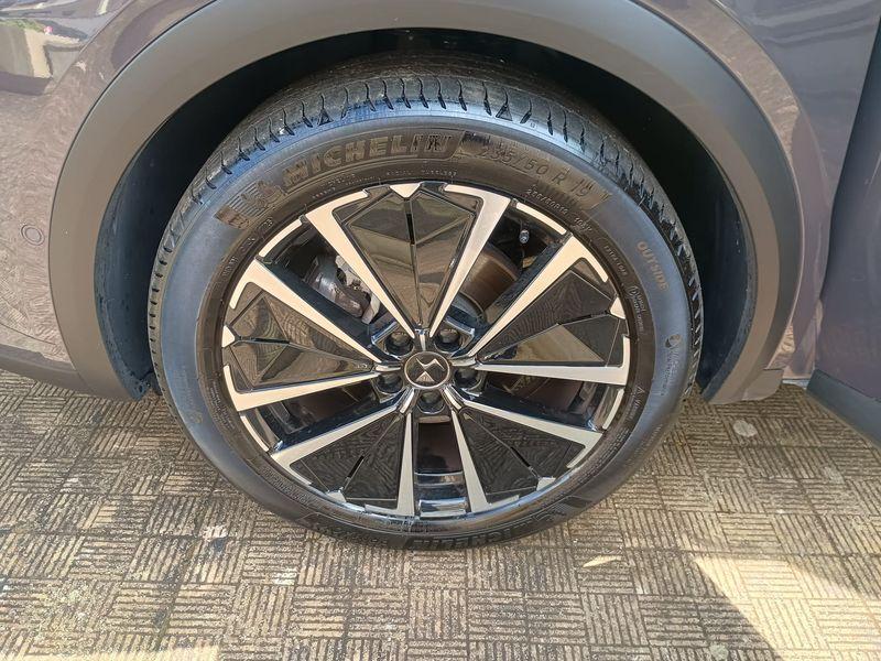 DS DS7 1.5 bluehdi Etoile 130cv auto