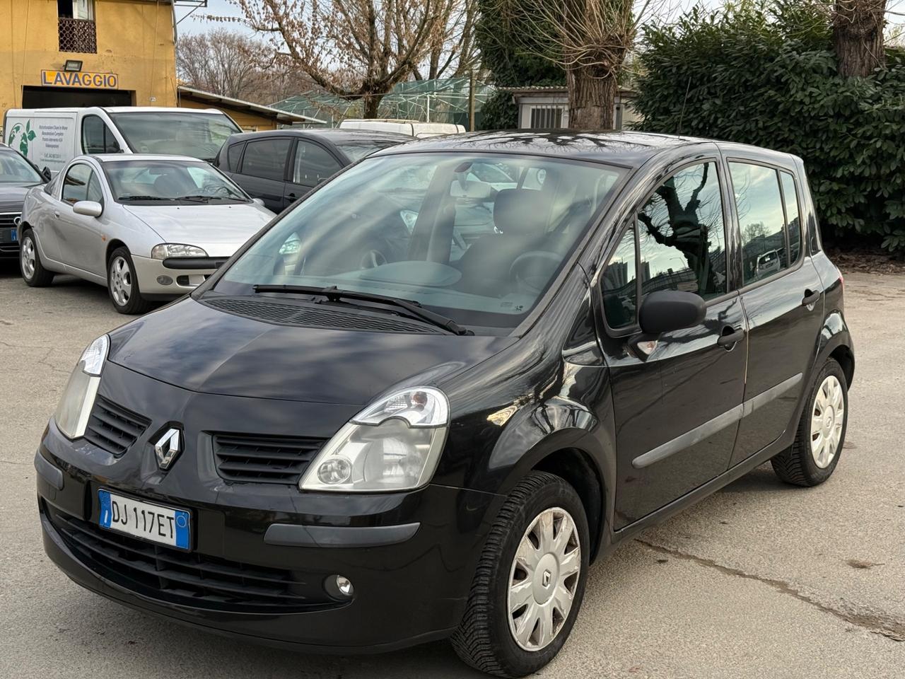 Renault Modus 1.2 16V Luxe 140 mila km