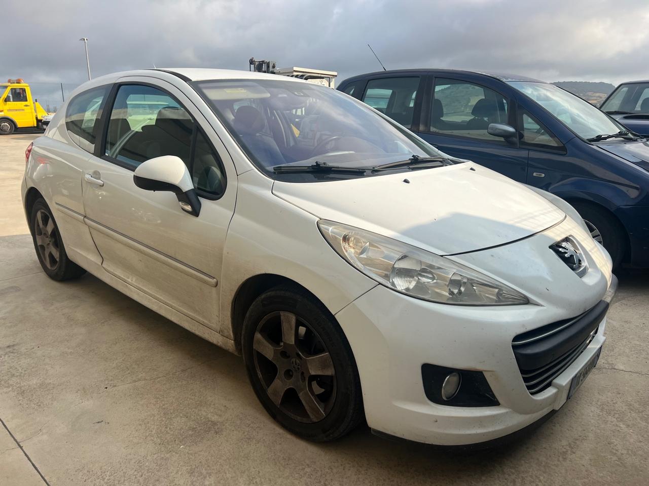 Peugeot 207 1.6 8V HDi 112CV 3p. XS