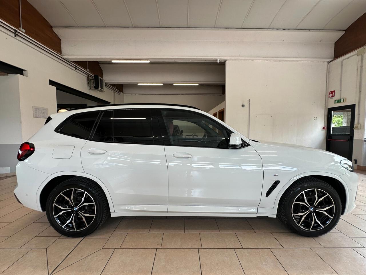 BMW X3 20D XDRIVE MHEV MSPORT *PELLE*CARPLAY*CAMERA*