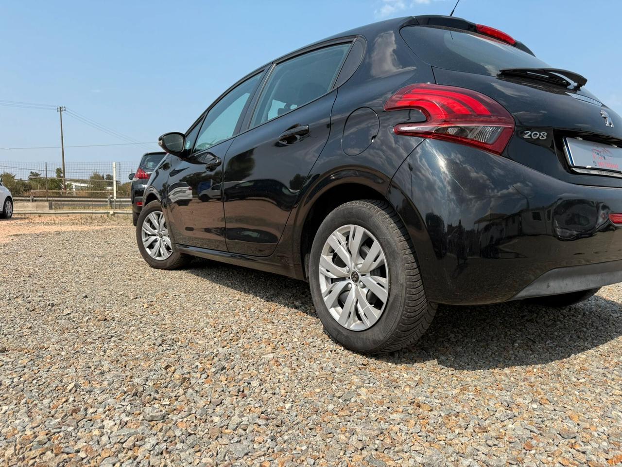 Peugeot 208 BlueHDi 75 5 porte Active