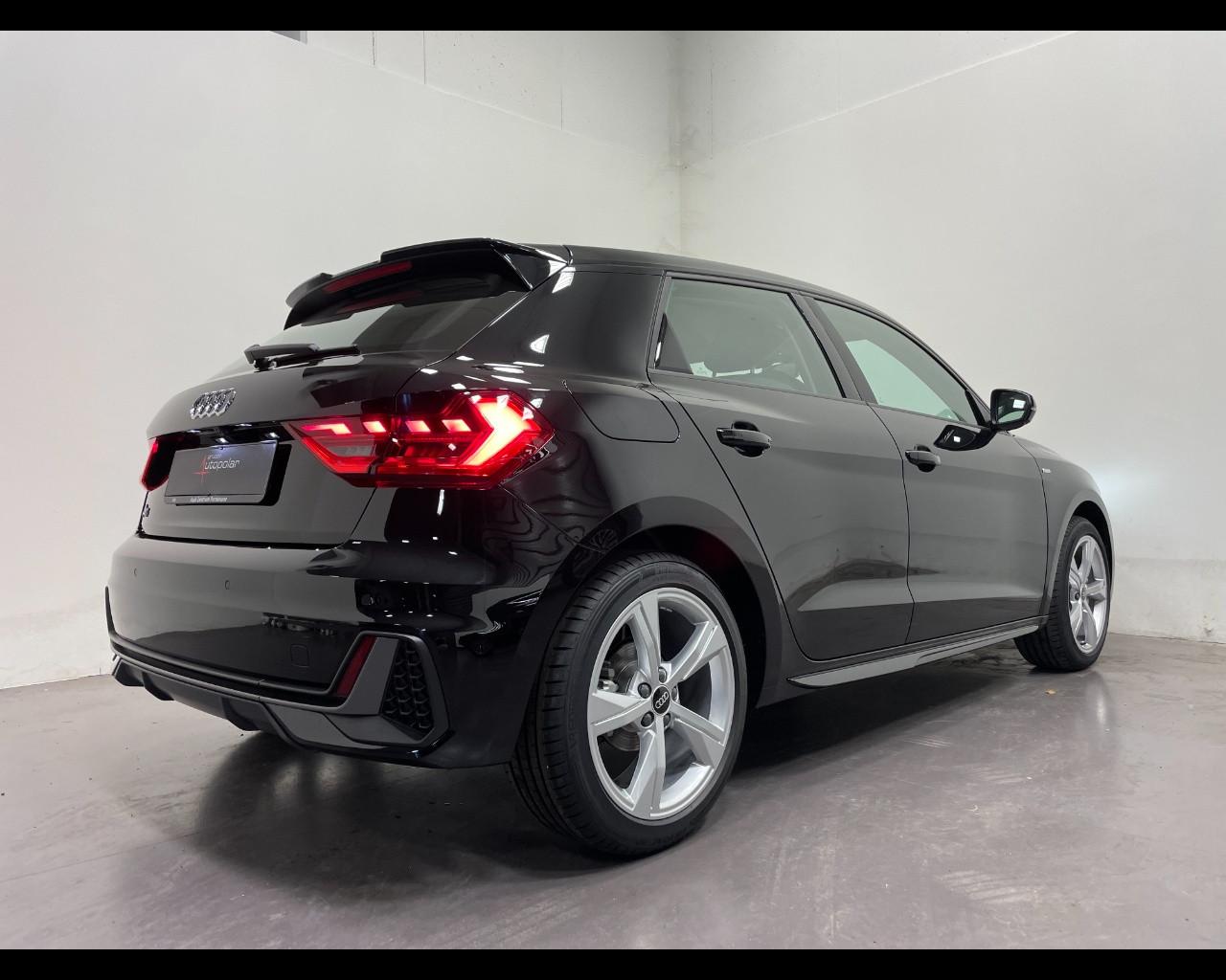 AUDI A1 SPORTBACK 30 TFSI S-TRONIC S-LINE EDITION