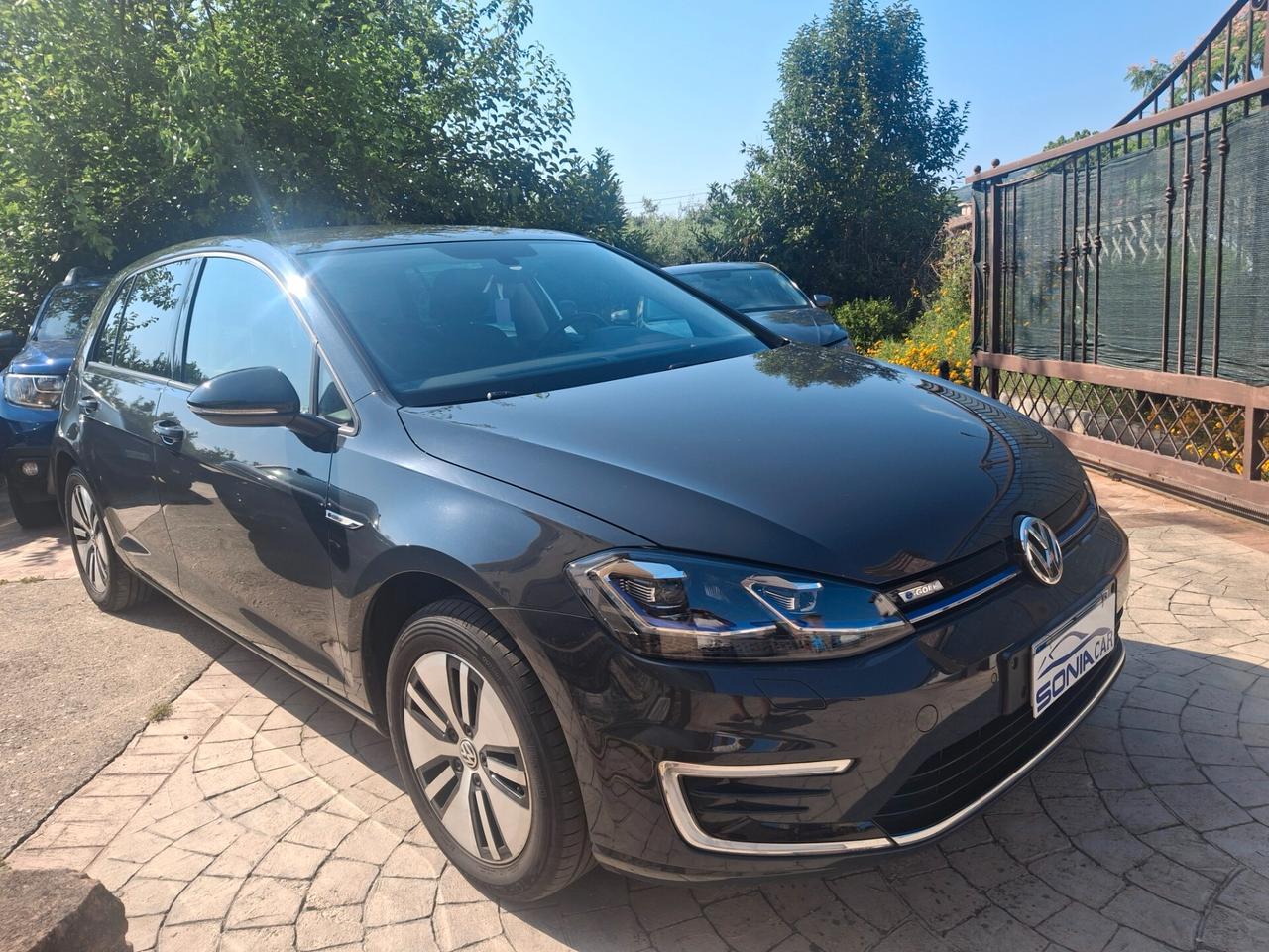 Volkswagen Golf e-Golf 136 CV elettrica
