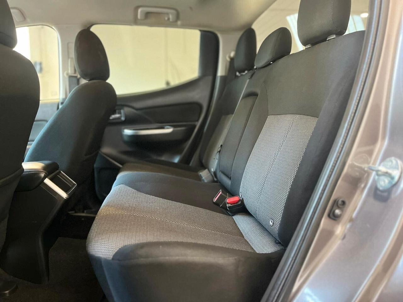 MITSUBISHI L200 2.3 D Double Cab 4x4 *2021* *UNICOPRO* *FULL*
