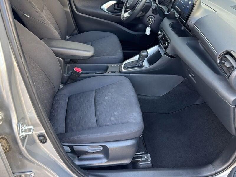 Toyota Yaris Yaris 1.5h Active