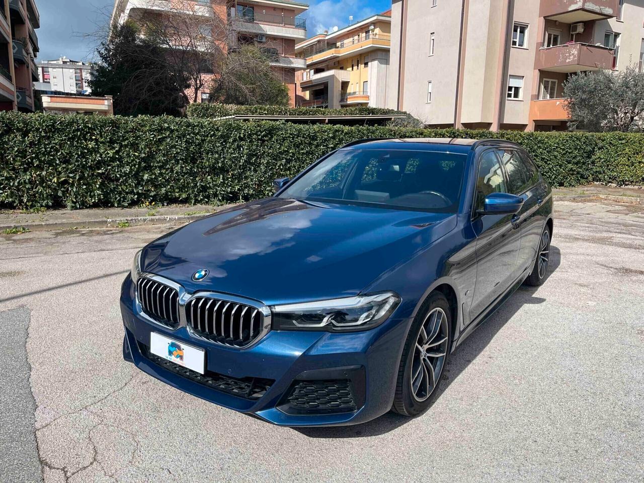 Bmw 518d Touring Ibrida Diesel automatica M-Sport