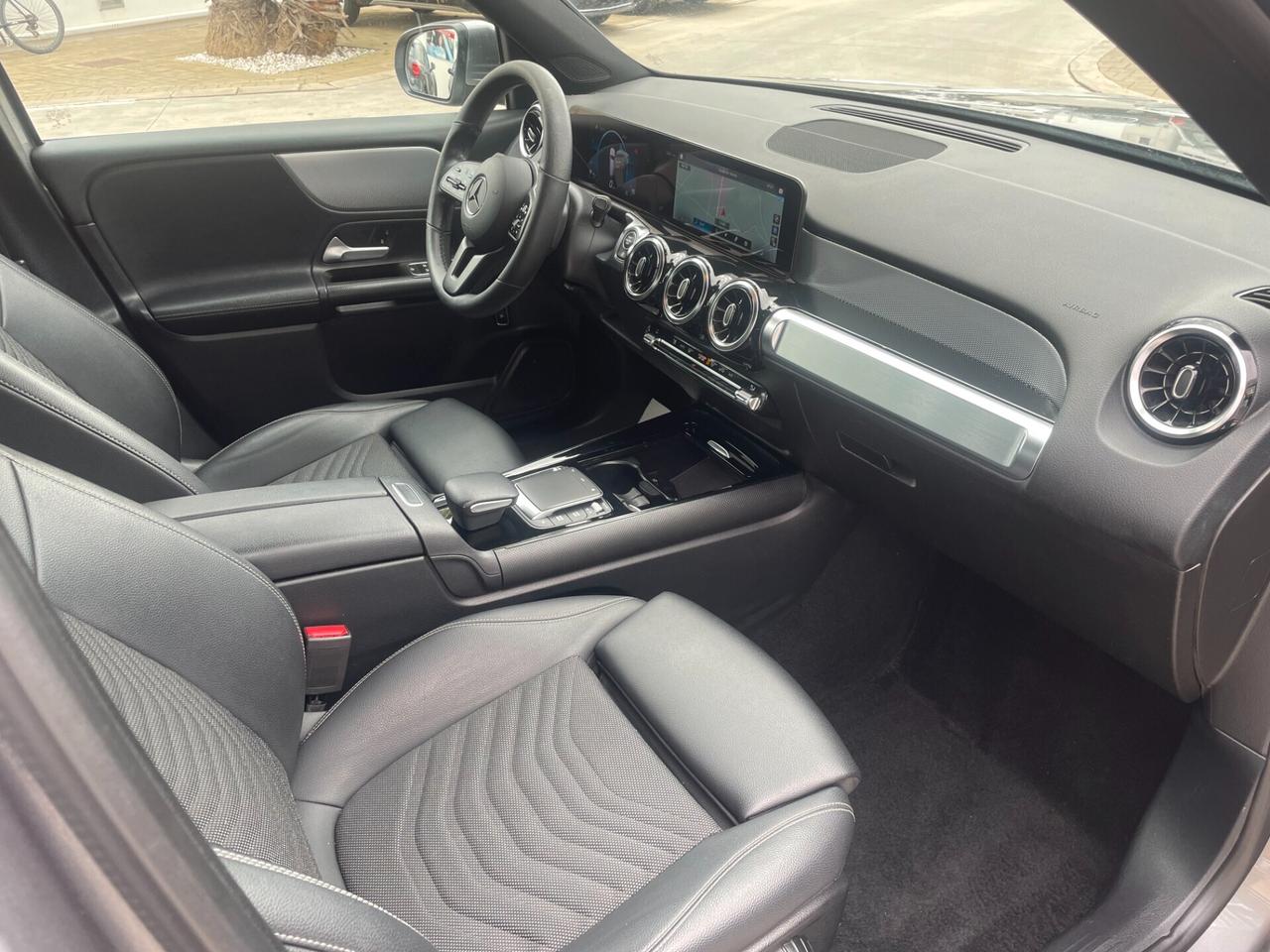Mercedes-benz GLB 180 GLB 180 d Automatic Business 7 Posti