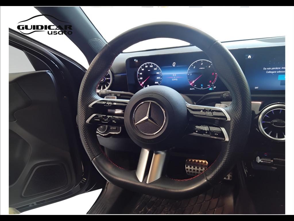 Mercedes-Benz Classe A - W177 2023 - A 180 d AMG Line Advanced Plus auto