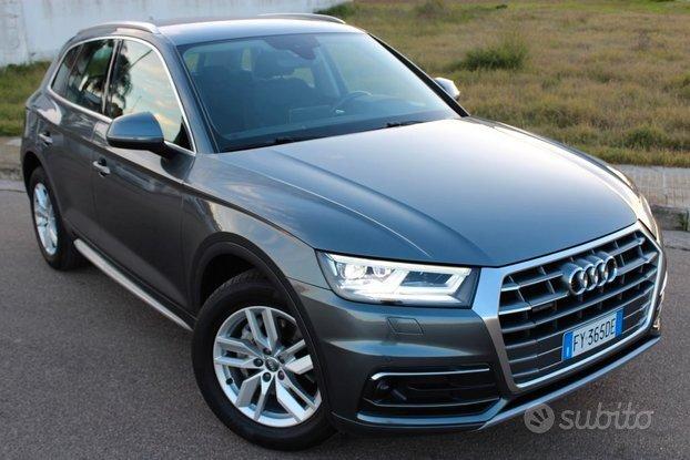 Audi Q5 2.0 TDI Aut. *LUCI AMBIENTE *V.COCKPIT