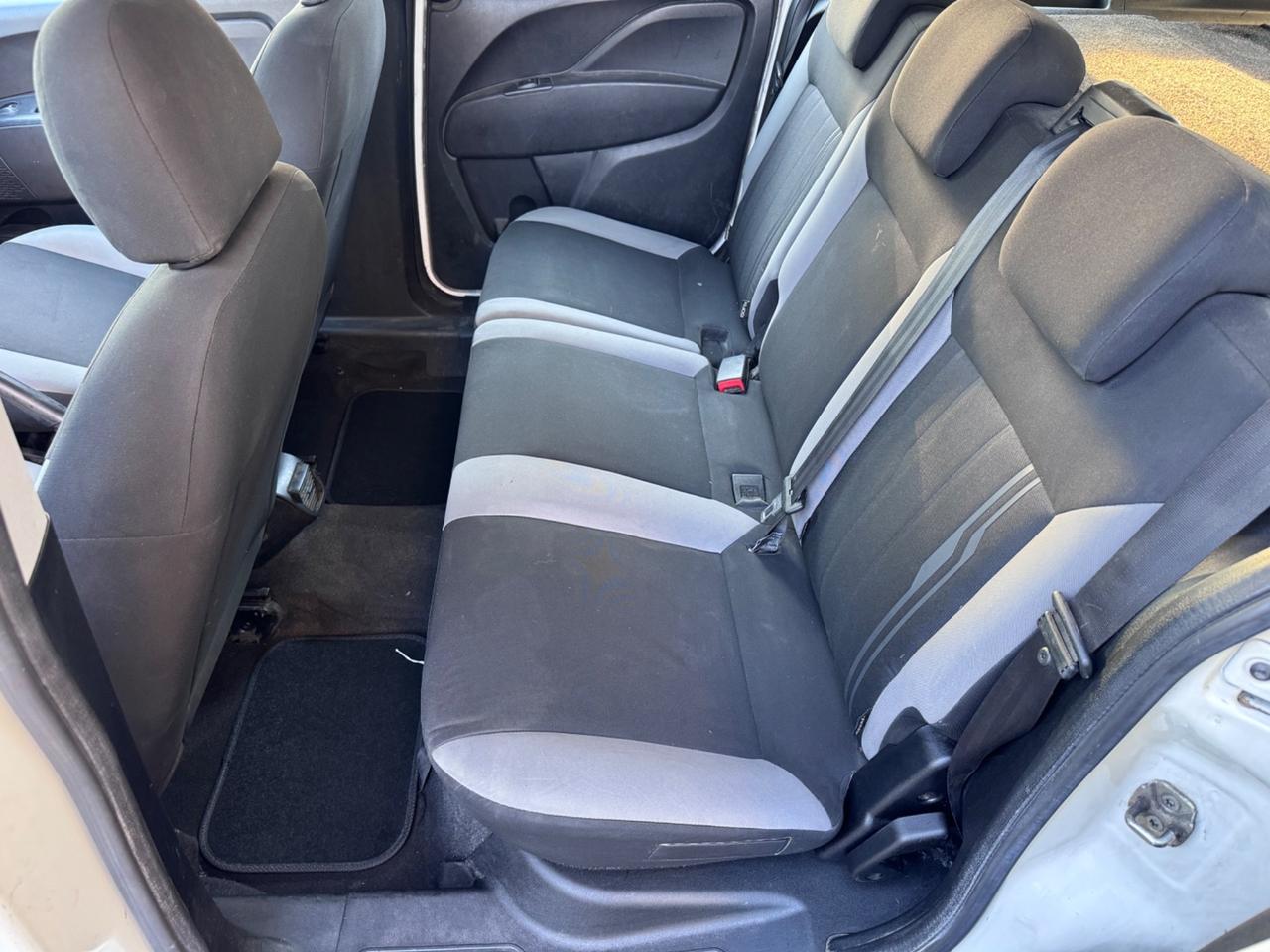 Fiat Doblò 1.6 MJT 5 POSTI Maxi garanzia 12 mesi